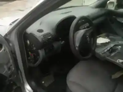 Scrapping Vehicle seat toledo ii (1m2) 1.6 16v of the year 2001 powered 