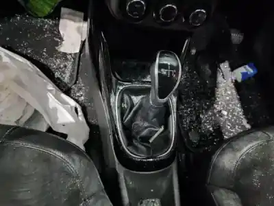 Veículo de Sucata opel adam (m13) 1.4 do ano 2017 alimentado 