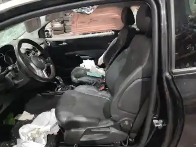 Veículo de Sucata opel adam (m13) 1.4 do ano 2017 alimentado 