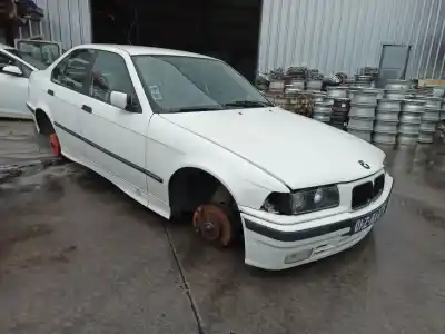 Veículo de Sucata bmw 3 (e36) 316 i do ano 1992 alimentado 