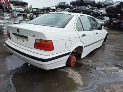 Veículo de Sucata bmw 3 (e36) 316 i do ano 1992 alimentado 