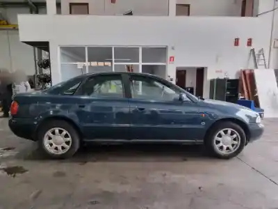 Veículo de Sucata audi a4 b5 (8d2) 1.8 t do ano 1995 alimentado 