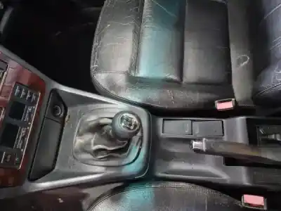 Veículo de Sucata audi a4 b5 (8d2) 1.8 t do ano 1995 alimentado 