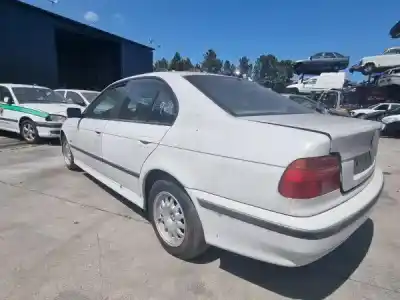 Veículo de Sucata bmw 5 (e39) 520 i do ano 1996 alimentado m52 b20 (206s4)