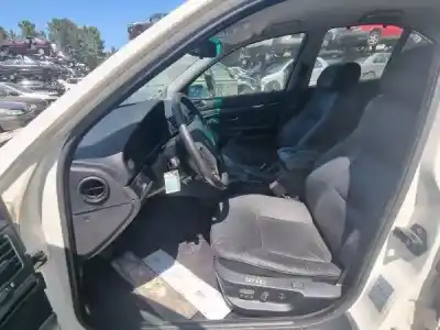 Veículo de Sucata bmw 5 (e39) 520 i do ano 1996 alimentado m52 b20 (206s4)