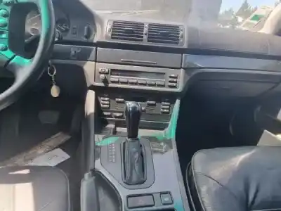 Veículo de Sucata bmw 5 (e39) 520 i do ano 1996 alimentado m52 b20 (206s4)