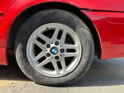 Scrapping Vehicle bmw 3 touring (e46) 320 d of the year 2001 powered m47 d20 (204d1)