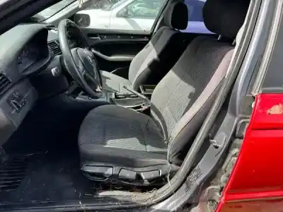 Scrapping Vehicle bmw 3 touring (e46) 320 d of the year 2001 powered m47 d20 (204d1)