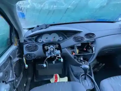 Scrapping Vehicle ford focus i (daw, dbw) 1.6 16v of the year 2003 powered 