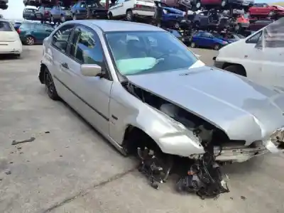 Scrapping Vehicle bmw 3 compact (e46) 316 ti of the year 2001 powered 
