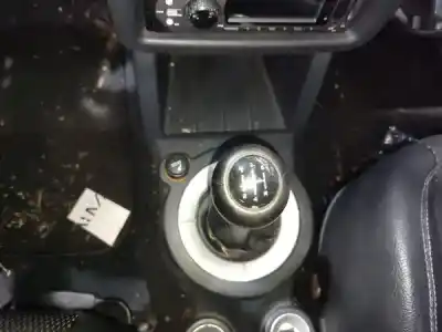 Scrapping Vehicle rover streetwise fastback 1.4 of the year 2003 powered 14 k4f