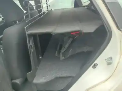 Утилизация автомобиля toyota auris hatchback (_e18_) 1.4 d-4d (nde180_. nde180r) gasóleo 2015 5p года 2015 питание 1nd-tv