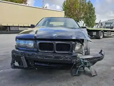 Scrapping Vehicle bmw 3 (e36) 316 i of the year 1996 powered m40 b16 (164e1)