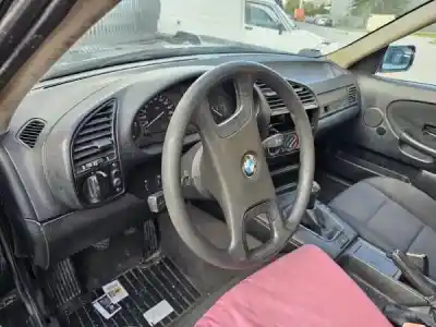 Scrapping Vehicle bmw 3 (e36) 316 i of the year 1996 powered m40 b16 (164e1)