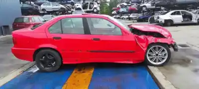 Scrapping Vehicle bmw 3 (e36) 318 i of the year 1993 powered 
