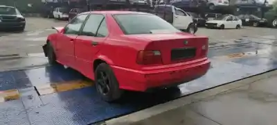 Scrapping Vehicle bmw 3 (e36) 318 i of the year 1993 powered 