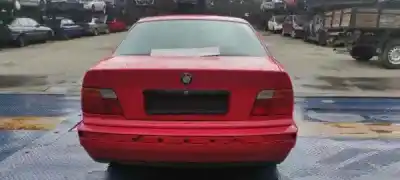 Scrapping Vehicle bmw 3 (e36) 318 i of the year 1993 powered 