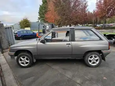 Здавання транспортного засобу opel corsa a fastback (s83) 1.0 (f08, m08, f68, m68) року 1983 потужний 10 s