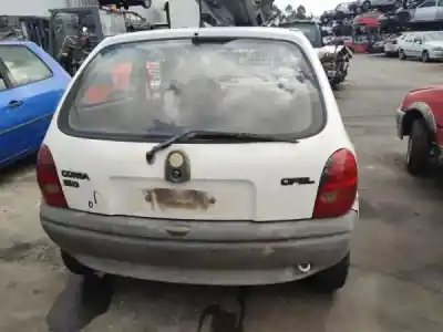 Veicolo di demolizione opel corsa b (s93) 1.5 td (f08. f68. m68) dell'anno 1995 alimentato 15 d Veicolo di demolizione opel corsa b (s93) 1.5 td (f08. f68. m68) dell'anno 1995 alimentato 15 d