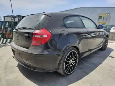 Veículo de Sucata bmw 1 (e81) gasóleo 2010 3p do ano 2009 alimentado 