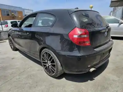 Veículo de Sucata bmw 1 (e81) gasóleo 2010 3p do ano 2009 alimentado 