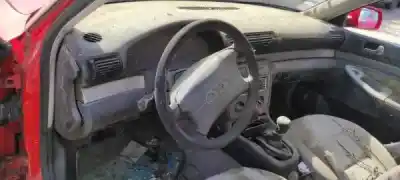 Здавання транспортного засобу audi a4 avant (8d5, b5) 113 m/380 gasóleo 1998 5p року 2004 потужний 