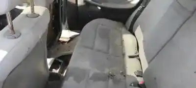 Здавання транспортного засобу audi a4 avant (8d5, b5) 113 m/380 gasóleo 1998 5p року 2004 потужний 