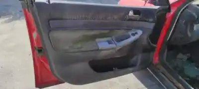 Здавання транспортного засобу audi a4 avant (8d5, b5) 113 m/380 gasóleo 1998 5p року 2004 потужний 