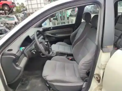 Здавання транспортного засобу audi a4 b5 avant (8d5) 1.9 tdi року 2000 потужний afn