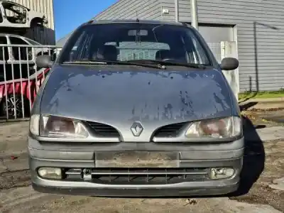 Verschrottungsfahrzeug renault megane scenic (ja0/1_) 1.4 i (ja0e) des jahres 1998 angetrieben e7j 764