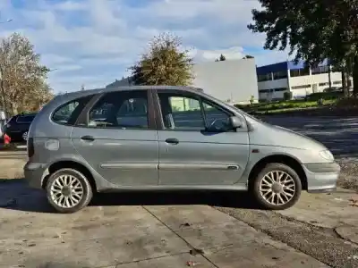 Verschrottungsfahrzeug renault megane scenic (ja0/1_) 1.4 i (ja0e) des jahres 1998 angetrieben e7j 764