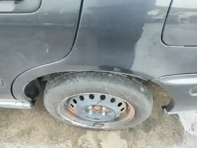 Veículo de Sucata rover 400 sedan (rt) 414 si gasolina 1998 do ano 1998 alimentado 14 k4f