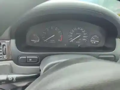 Veículo de Sucata rover 400 sedan (rt) 414 si gasolina 1998 do ano 1998 alimentado 14 k4f