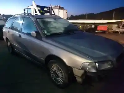 Scrapping Vehicle volvo v40 combi (vw) 1.9 td gasóleo 1997 5p of the year 1997 powered d 4192 t