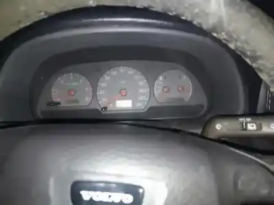 Scrapping Vehicle volvo v40 combi (vw) 1.9 td gasóleo 1997 5p of the year 1997 powered d 4192 t