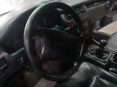 Veicolo di demolizione audi a8 (d2) 2.5 tdi dell'anno 1998 alimentato 