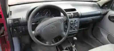 Veicolo di demolizione opel corsa b (s93) 1.0 i 12v (f08. f68. m68) dell'anno 1997 alimentato  Veicolo di demolizione opel corsa b (s93) 1.0 i 12v (f08. f68. m68) dell'anno 1997 alimentato