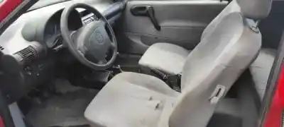 Veicolo di demolizione opel corsa b (s93) 1.0 i 12v (f08. f68. m68) dell'anno 1997 alimentato  Veicolo di demolizione opel corsa b (s93) 1.0 i 12v (f08. f68. m68) dell'anno 1997 alimentato