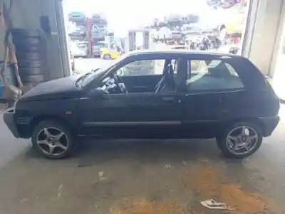 Veículo de Sucata renault clio i (b/c57_, 5/357_) 1.9 d do ano 1997 alimentado f8q 632