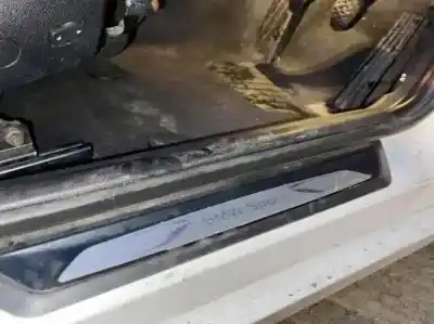 Veicolo di demolizione bmw 1 (f20) 118 d dell'anno 2011 alimentato n47 d20 c