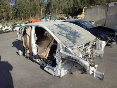 Veículo de Sucata renault clio iv bh_ 1.5 dci 75 do ano 2019 alimentado 