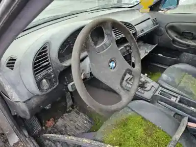 Veículo de Sucata bmw 3 (e36) 316 i do ano 1992 alimentado m40 b16 (164e1)