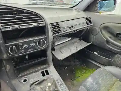 Veículo de Sucata bmw 3 (e36) 316 i do ano 1992 alimentado m40 b16 (164e1)