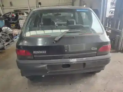 Veicolo di demolizione renault clio i (b/c57_, 5/357_) 1.2 (b/c/s57a b/c57s 5/357f 5/357j 5/357l 5/357r) dell'anno 1993 alimentato e7f 700|e7f 708|e7f 750