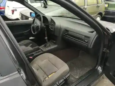 Scrapping Vehicle bmw 3 touring (e36) 318 tds of the year 1996 powered m41 d17 (174t1)