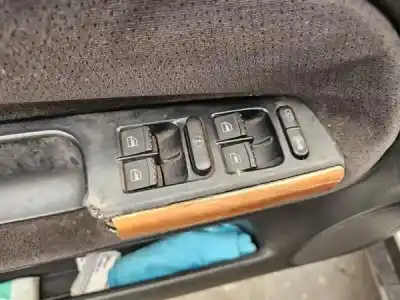 Veículo de Sucata volkswagen passat variant (3b5) 1.9 tdi do ano 1998 alimentado afn