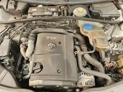 Veículo de Sucata volkswagen passat variant (3b5) 1.9 tdi do ano 1998 alimentado afn