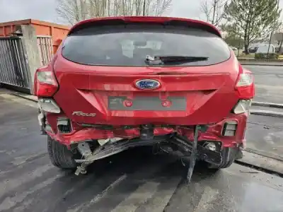 Veicolo di demolizione ford focus iii 1.6 tdci dell'anno 2014 alimentato 