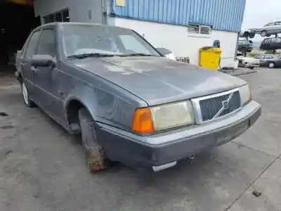 Veículo de Sucata volvo 460 (464) 1.7 do ano 1990 alimentado b 18 e