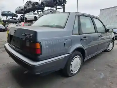 Veículo de Sucata volvo 460 (464) 1.7 do ano 1990 alimentado b 18 e